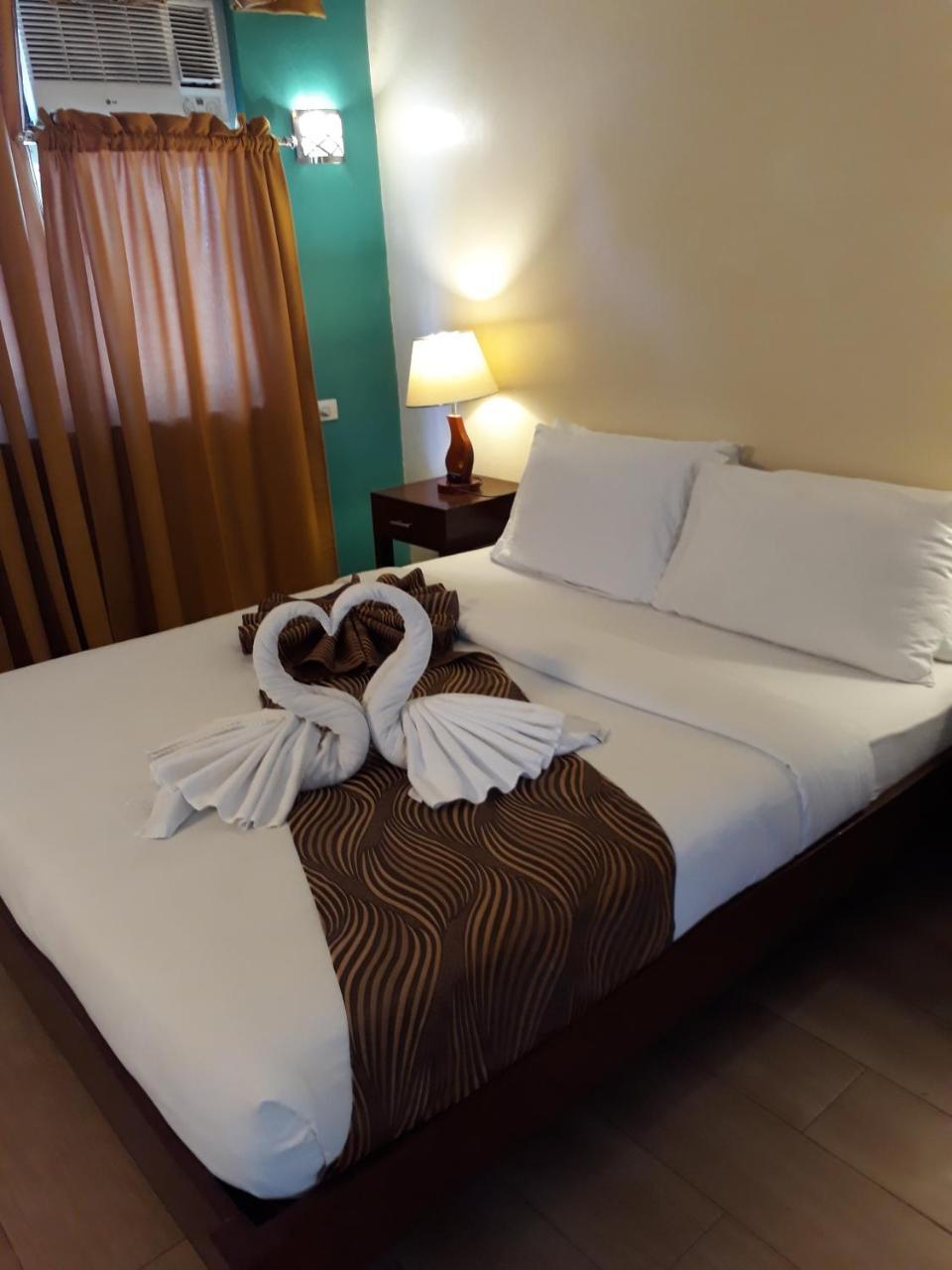 Sea Garden Resort Iloilo Exterior foto