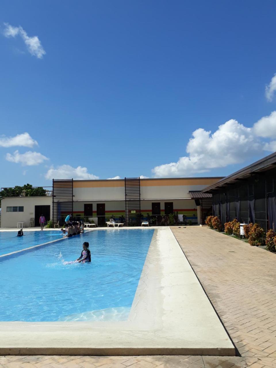 Sea Garden Resort Iloilo Exterior foto