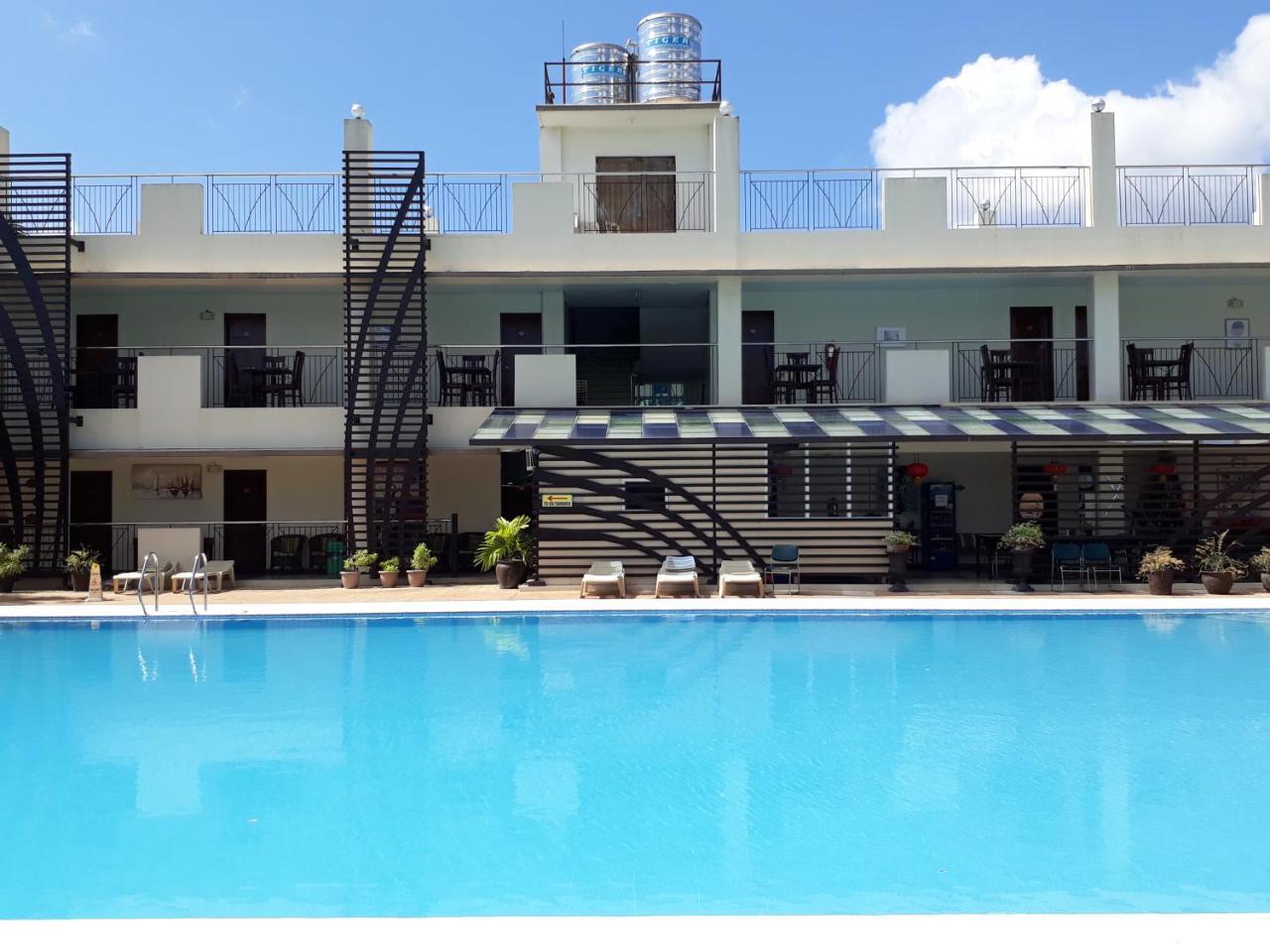 Sea Garden Resort Iloilo Exterior foto