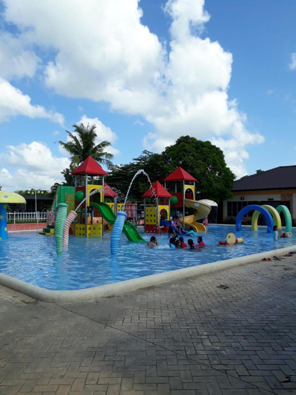 Sea Garden Resort Iloilo Exterior foto